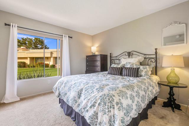 Image 22 of 39 For 41575 Navarre Court