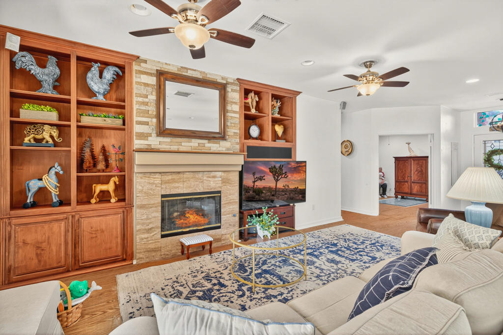 MLS #219138626DA image #10