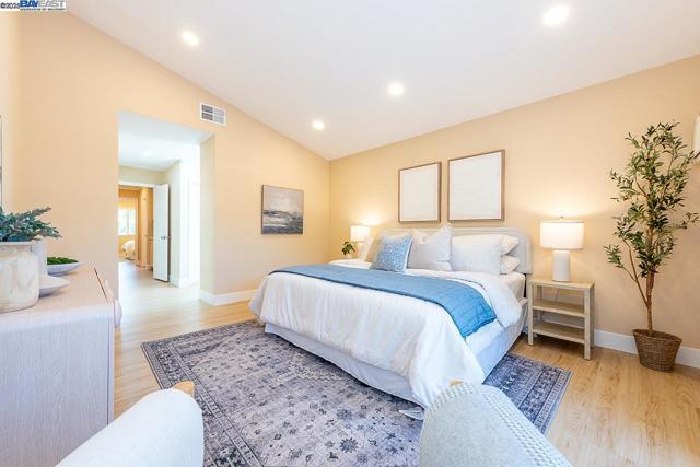 33036 Soquel St, Union City CA: https://media.crmls.org/mediaz/08332554-46f0-4c8e-af14-8ecc7d47c1d8.jpg