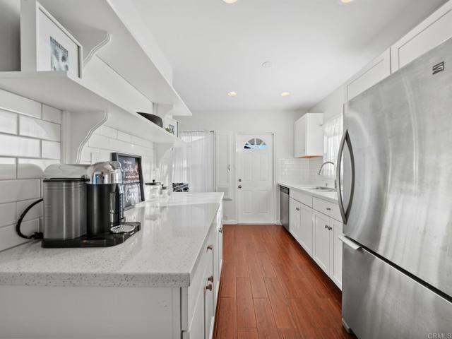 Detail Gallery Image 7 of 21 For 367 Hedge Way, Chula Vista,  CA 91910 - 2 Beds | 1 Baths