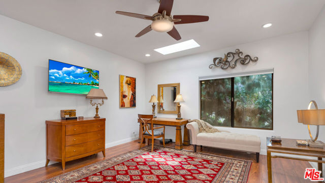 1434 Greenfield Avenue, Los Angeles CA: https://media.crmls.org/mediaz/083445cf-3e26-4e27-a30e-f72ff2992ec8.jpg