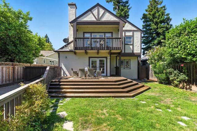 158 Oakdale Street, Redwood City CA: https://media.crmls.org/mediaz/083653ad-91ad-4192-bc51-b2c2d438e133.jpg