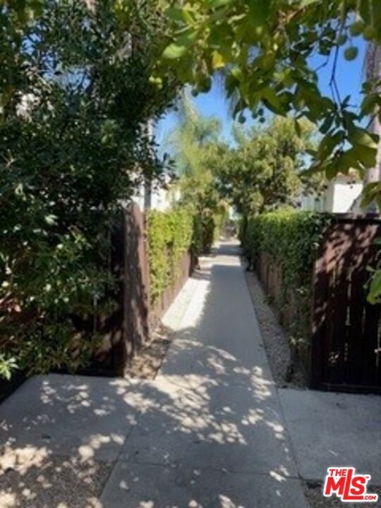 1533 6th Avenue photo 5