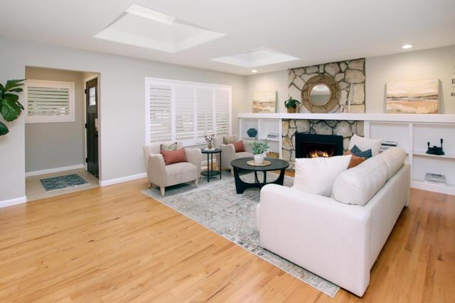 217 Valencia Avenue, Aptos CA: https://media.crmls.org/mediaz/0836c9eb-a9f5-4fce-9e94-56f6478d2c9f.jpg