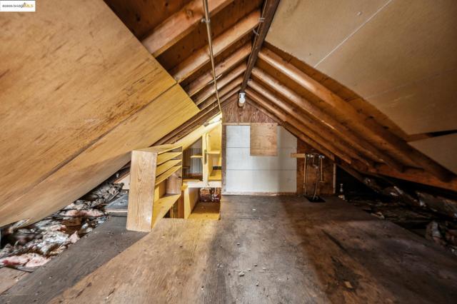 1820 International Blvd, Oakland CA: https://media.crmls.org/mediaz/0837c6ae-f2fc-43be-86fc-8257a623380a.jpg