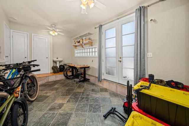 250 Fernando Avenue, Palo Alto CA: https://media.crmls.org/mediaz/0839ebc5-aacb-441a-b715-949d53362b3f.jpg