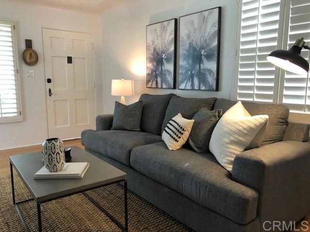 Detail Gallery Image 16 of 17 For 2252 Etiwanda St, San Diego,  CA 92107 - 2 Beds | 1 Baths