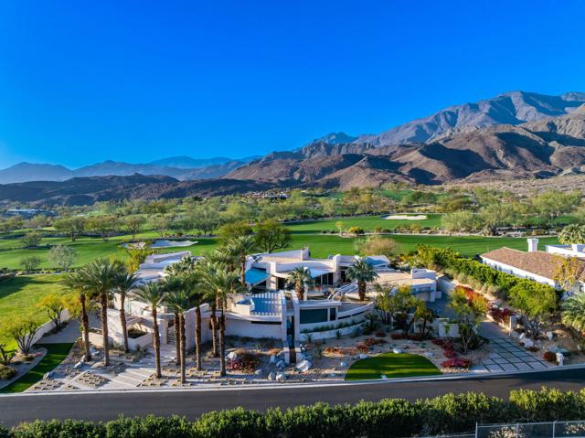 79095 Tom Fazio N Lane, La Quinta CA: https://media.crmls.org/mediaz/083c9033-87d5-4d41-a373-955ce1a97cc0.jpg