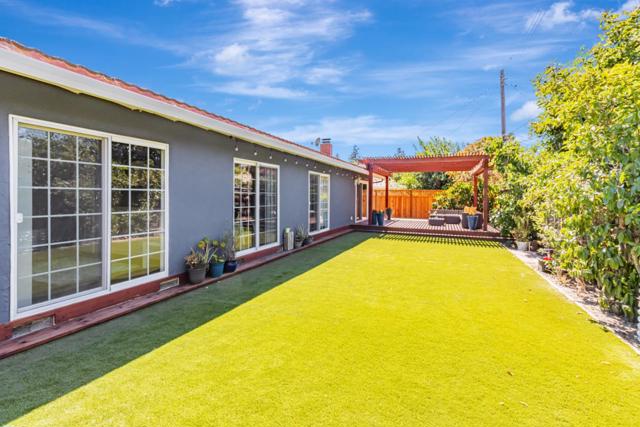 3363 Mira Vista Circle, San Jose CA: https://media.crmls.org/mediaz/083c9db7-3e3b-4857-b38f-93802ee7614c.jpg