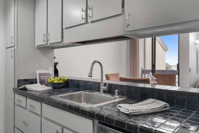 2101 Shore Line Drive, Alameda CA: https://media.crmls.org/mediaz/083cd4f4-ad2f-4cb4-8372-3daf50f70b70.jpg