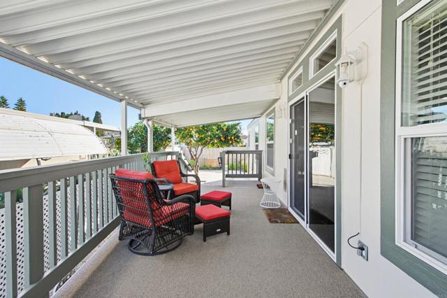 Detail Gallery Image 14 of 67 For 200 N El Camino Real #43,  Oceanside,  CA 92058 - 3 Beds | 2 Baths