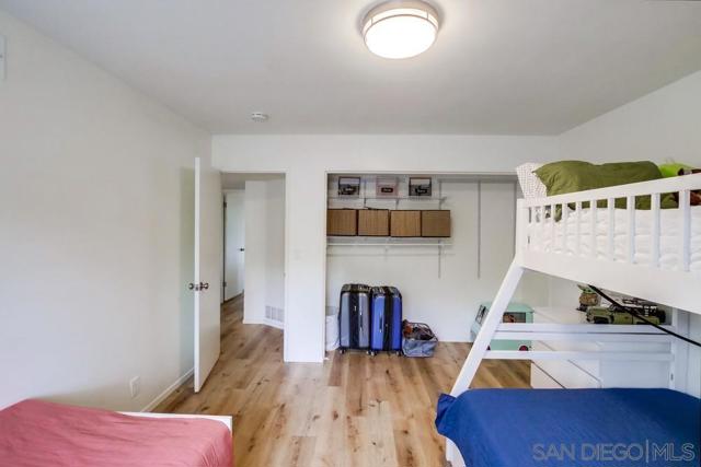 16820 Orchard Bend Rd, Poway CA: https://media.crmls.org/mediaz/0841830c-b04f-44ea-a08a-897493a31c46.jpg