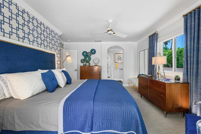 1360 E Vista Chino, Palm Springs CA: https://media.crmls.org/mediaz/0841c010-3798-4e0d-92de-12fc4beeed98.jpg