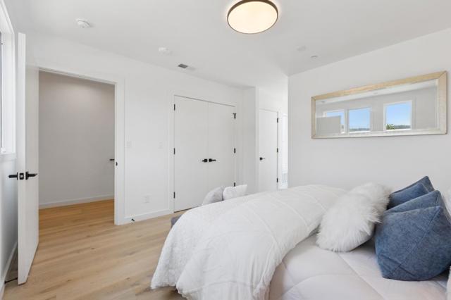 1433 Floribunda Avenue, Burlingame CA: https://media.crmls.org/mediaz/0841fd4f-b357-46ca-9db0-fa8af2792437.jpg