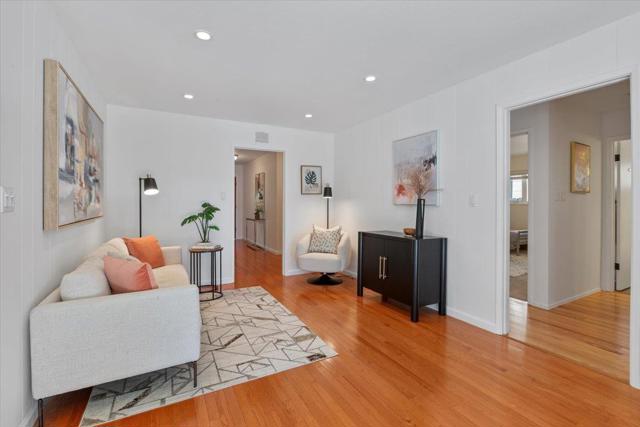 1141 Fairview Avenue, Redwood City CA: https://media.crmls.org/mediaz/08429bbd-335f-44fe-9844-1bef8e2e18e2.jpg