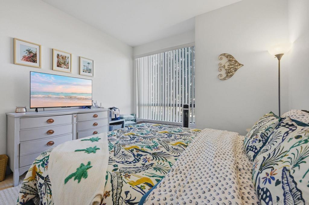 5895 Friars Rd - photo 16