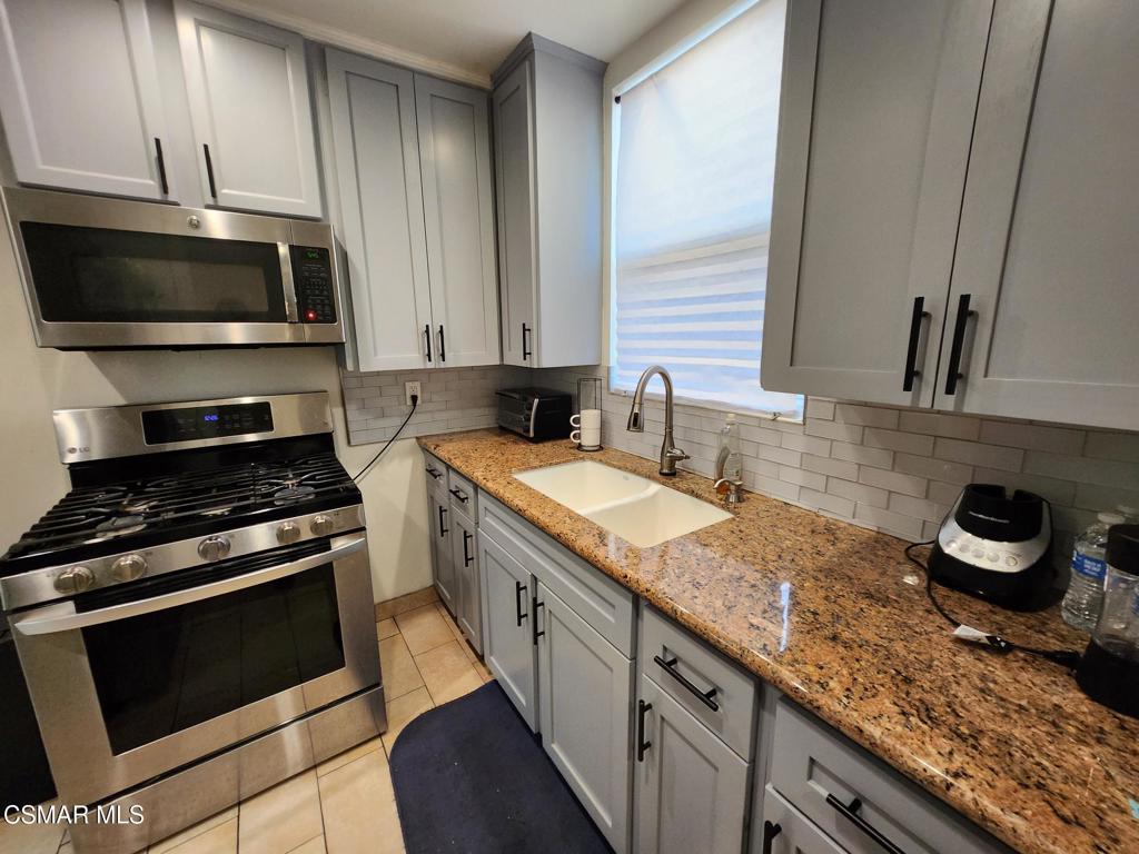Multifamily at 5841 Tujunga Avenue