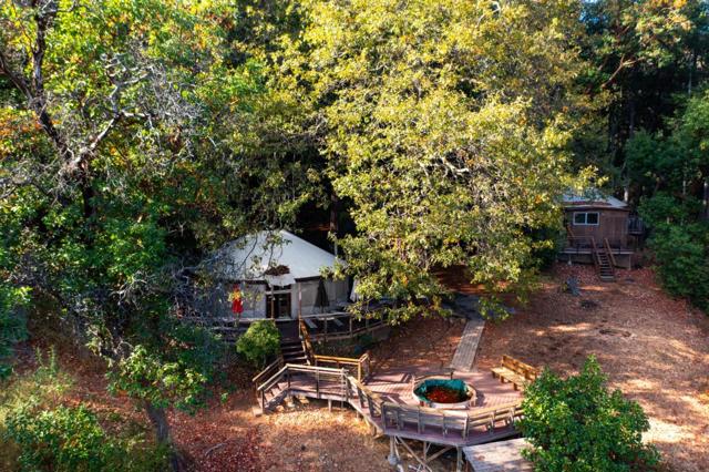 1301 Bear Creek, Boulder Creek CA: https://media.crmls.org/mediaz/08453c0b-16e6-4c80-868c-1342f9257e8a.jpg