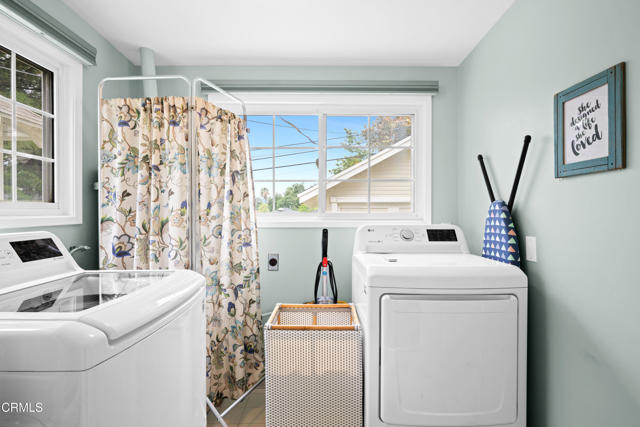 Detail Gallery Image 33 of 42 For 255 N Canyon Bld, Monrovia,  CA 91016 - 3 Beds | 2 Baths