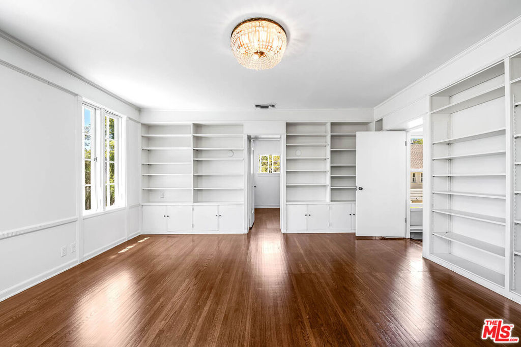 MLS #26864611 image #21
