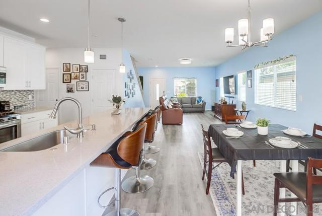 1249 12Th, Imperial Beach CA: https://media.crmls.org/mediaz/0848f03d-052c-46ad-9ba0-9f6e7bd74d79.jpg