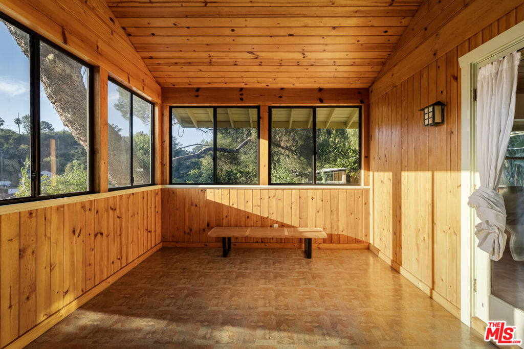 MLS #26856335 image #28