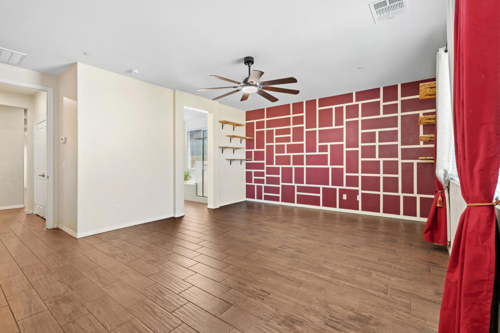 MLS #219136373DA image #14