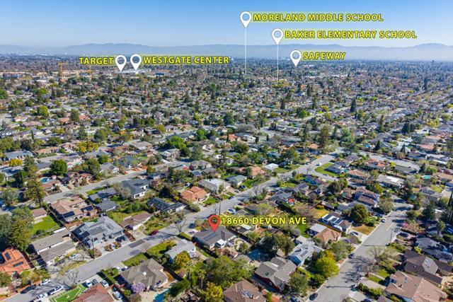 18660 Devon Avenue, Saratoga CA: https://media.crmls.org/mediaz/084e0689-115c-44a5-8b87-b30620cd240d.jpg