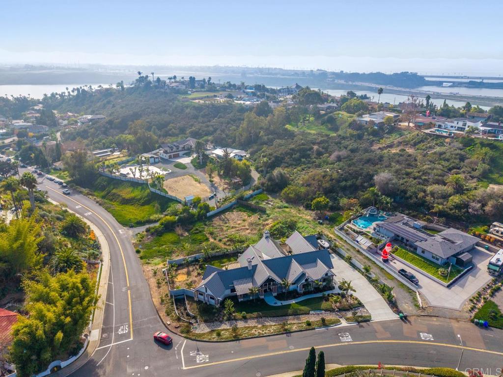 4269 Hillside Drive - photo 18