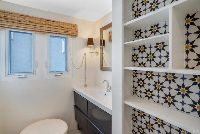 2204 2206 Albatross Street, San Diego CA: https://media.crmls.org/mediaz/084edbac-d34d-4ef6-b868-60c9f6bc7aad.jpg