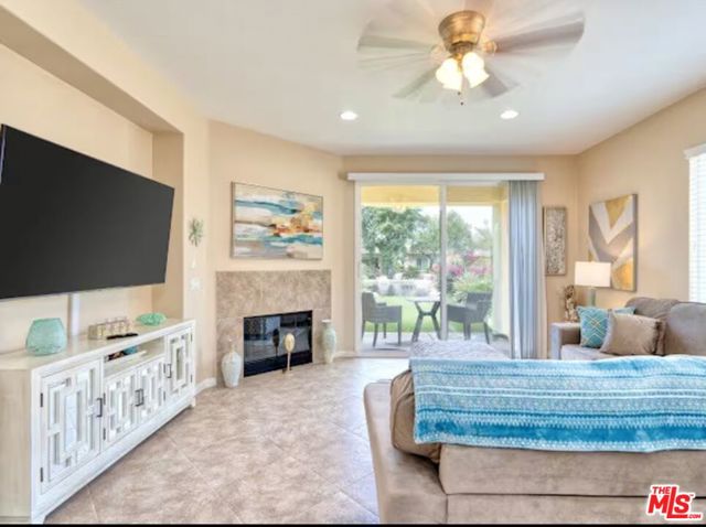 82104 Hopkins Drive, Indio CA: https://media.crmls.org/mediaz/084fe539-10bd-444a-a7cc-f2d126695b06.jpg