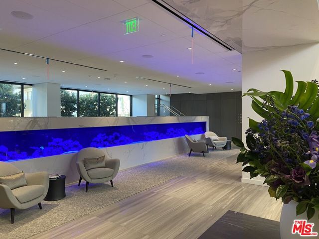 11750 Wilshire Boulevard, Los Angeles CA: https://media.crmls.org/mediaz/08526334-d55c-402f-80e7-24bf78383628.jpg