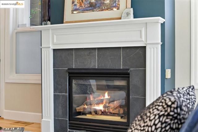 280 Monterey Blvd., San Francisco CA: https://media.crmls.org/mediaz/08535f91-3d64-4de2-a73e-92cb1ea8d7fd.jpg