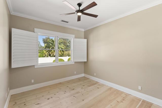 16631 Valle Verde Rd, Poway CA: https://media.crmls.org/mediaz/08536a71-4c68-4c1c-86f7-eb057c26c259.jpg