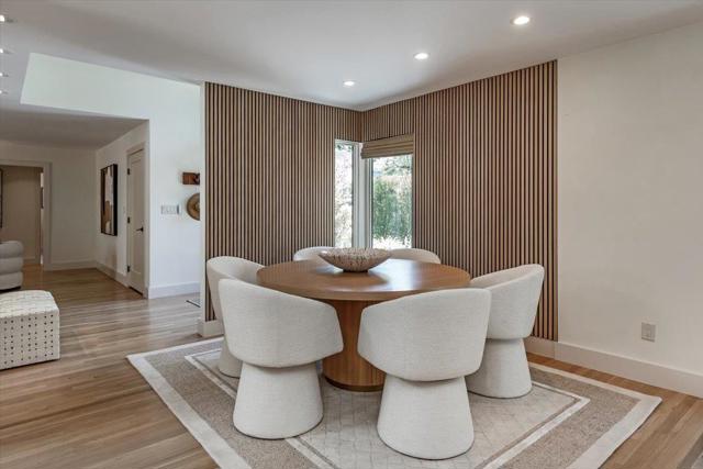 15902 Rochin Terrace, Los Gatos CA: https://media.crmls.org/mediaz/08538fc9-25f6-42d2-a6fe-d036142cf915.jpg