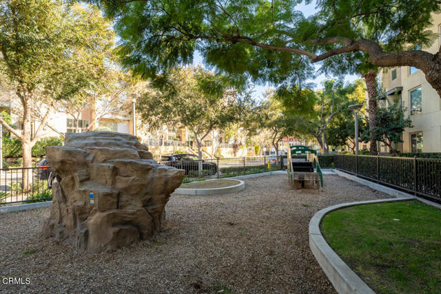 Detail Gallery Image 25 of 35 For 17 Delancy, Irvine,  CA 92612 - 3 Beds | 3 Baths