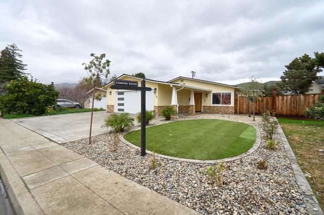 470 Holly Way, Milpitas CA: https://media.crmls.org/mediaz/0854bc10-dee4-4a5f-9fac-46f2d03d5186.jpg