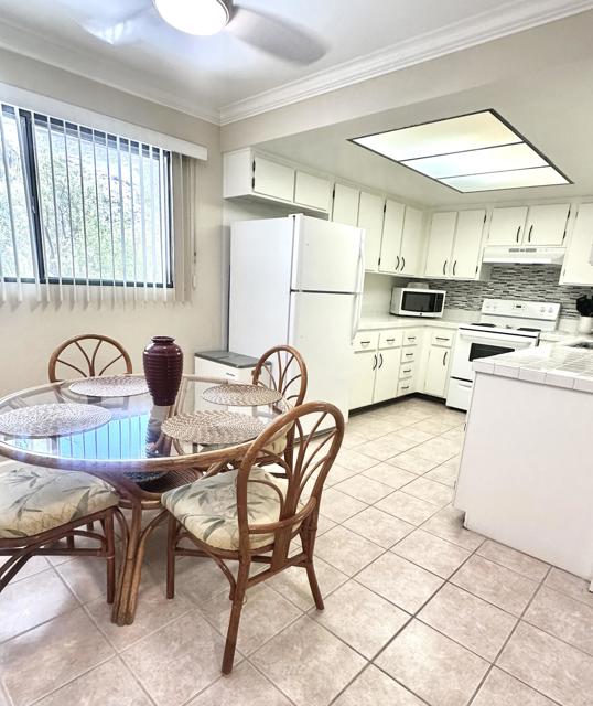 5301 E Waverly Drive #222, Palm Springs, CA 92264