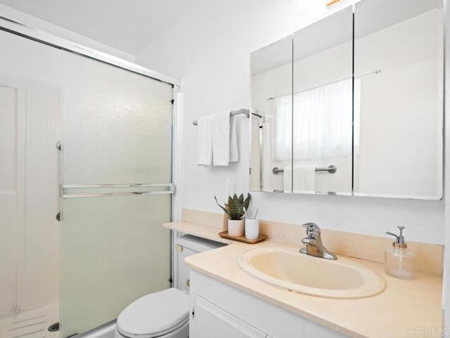 Detail Gallery Image 11 of 27 For 10020 Stanley Ct, Santee,  CA 92071 - 4 Beds | 2 Baths