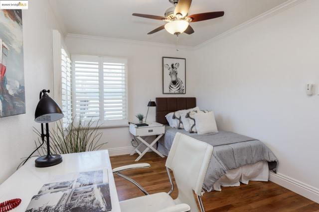 4103 Dickson Ct, Oakland CA: https://media.crmls.org/mediaz/0855cfee-4072-4167-878c-0ac67ce80932.jpg