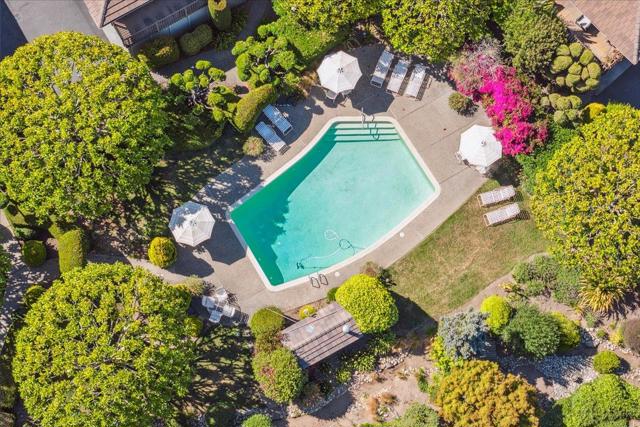9500 Center Street, Carmel CA: https://media.crmls.org/mediaz/08560ce2-8bd9-4ced-adc2-44fd993c0b6b.jpg