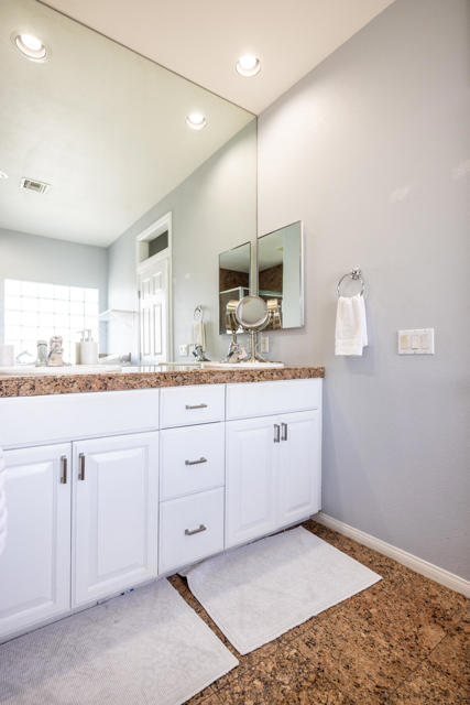 74110 Academy Lane E, Palm Desert, CA 92211