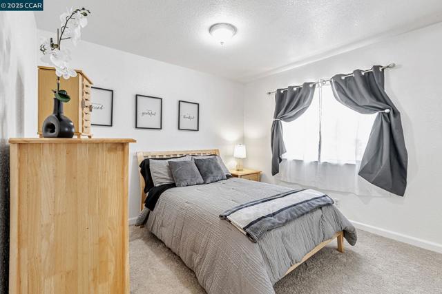 1771 Schooner Way, Pittsburg CA: https://media.crmls.org/mediaz/08579850-b890-42b1-99ae-41e3d78c6b6e.jpg