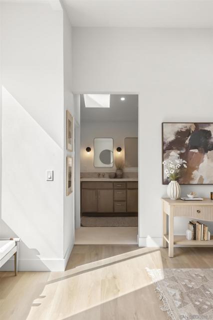 4543 Moraga Ave, San Diego CA: https://media.crmls.org/mediaz/08579c0b-642f-4dc6-85b9-0c3fa2159a57.jpg