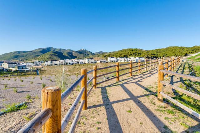 Detail Gallery Image 25 of 25 For 228 Hass Lane, Fallbrook,  CA 92028 - 3 Beds | 2/1 Baths