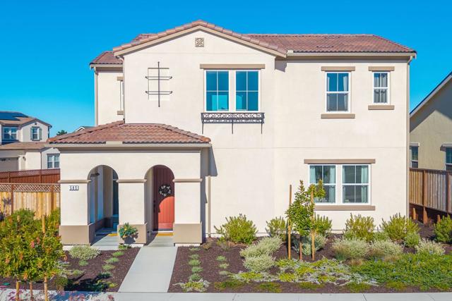 585 Santa Lucia Way, Marina CA: https://media.crmls.org/mediaz/0859d3e3-f643-4089-a6a8-2d86b3e8f635.jpg