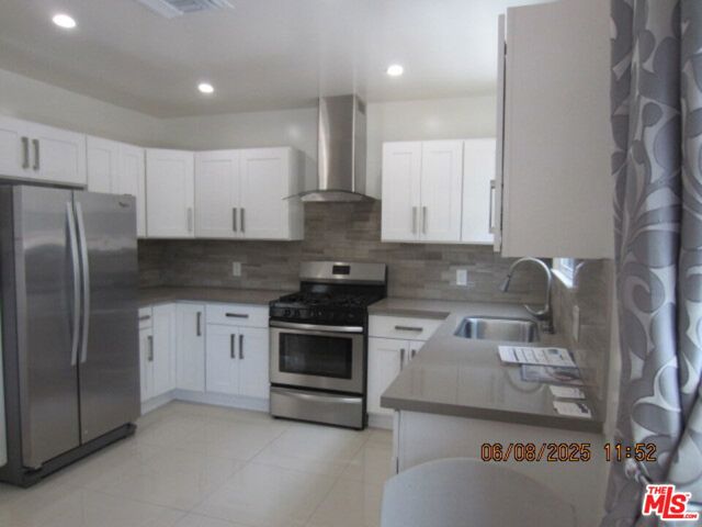 4231 Edenhurst Avenue, Los Angeles CA: https://media.crmls.org/mediaz/0859ecfb-bfb5-4c9a-8fb0-6cafcce6aef8.jpg