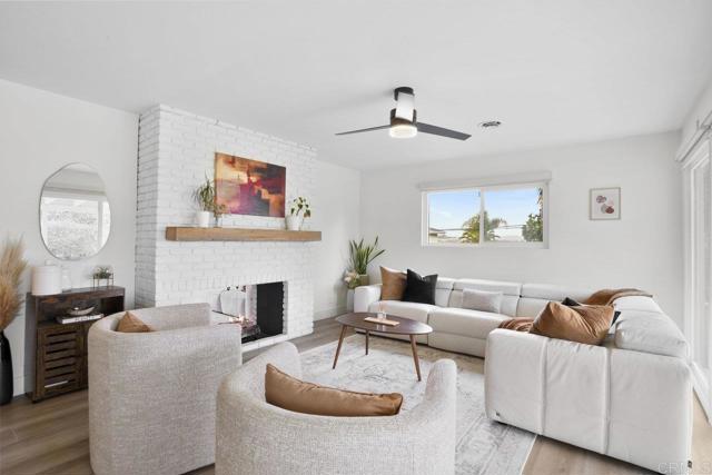 7255 Volta Court, San Diego CA: https://media.crmls.org/mediaz/085a29b3-0cca-4823-a8ab-655a19a10787.jpg