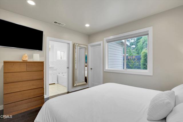 Detail Gallery Image 20 of 49 For 2635 Casitas Ave, Altadena,  CA 91001 - 2 Beds | 2 Baths