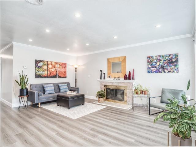 4864 Snow Drive, San Jose CA: https://media.crmls.org/mediaz/085ac474-3571-4715-961e-13213dcd711c.jpg